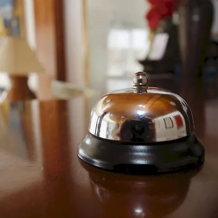 Hotel Eden *